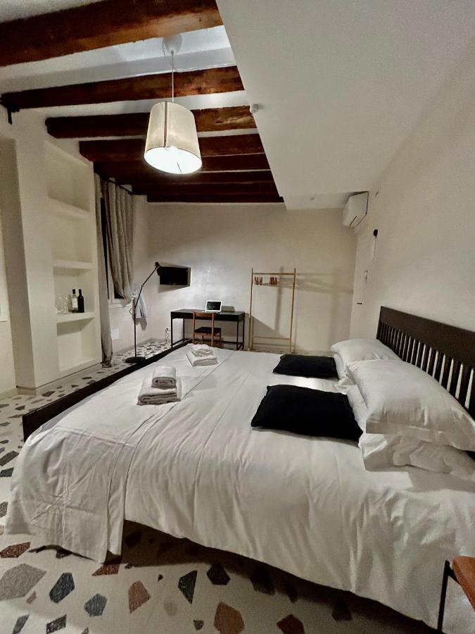 Farini Suites Wi-Fi Velence Kültér fotó