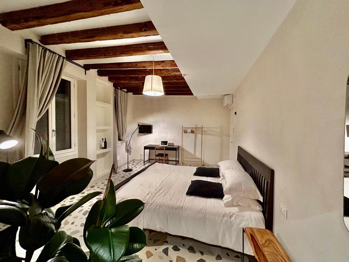 Farini Suites Wi-Fi Velence Kültér fotó