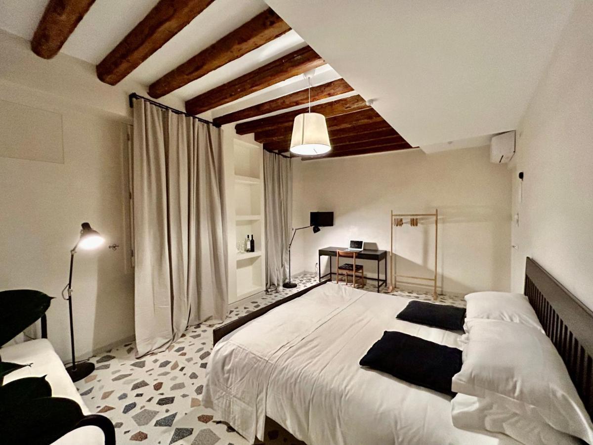 Farini Suites Wi-Fi Velence Kültér fotó