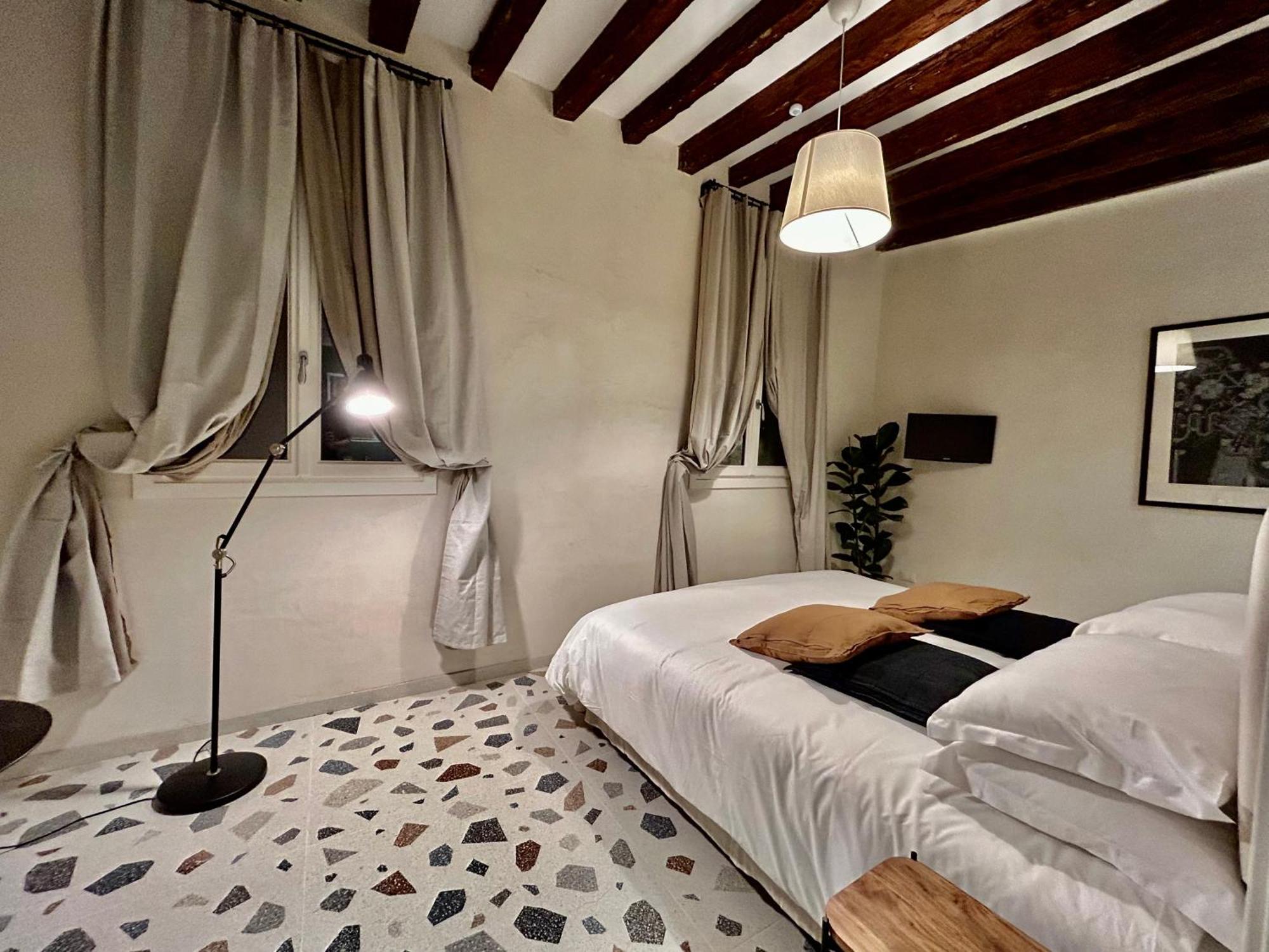 Farini Suites Wi-Fi Velence Kültér fotó