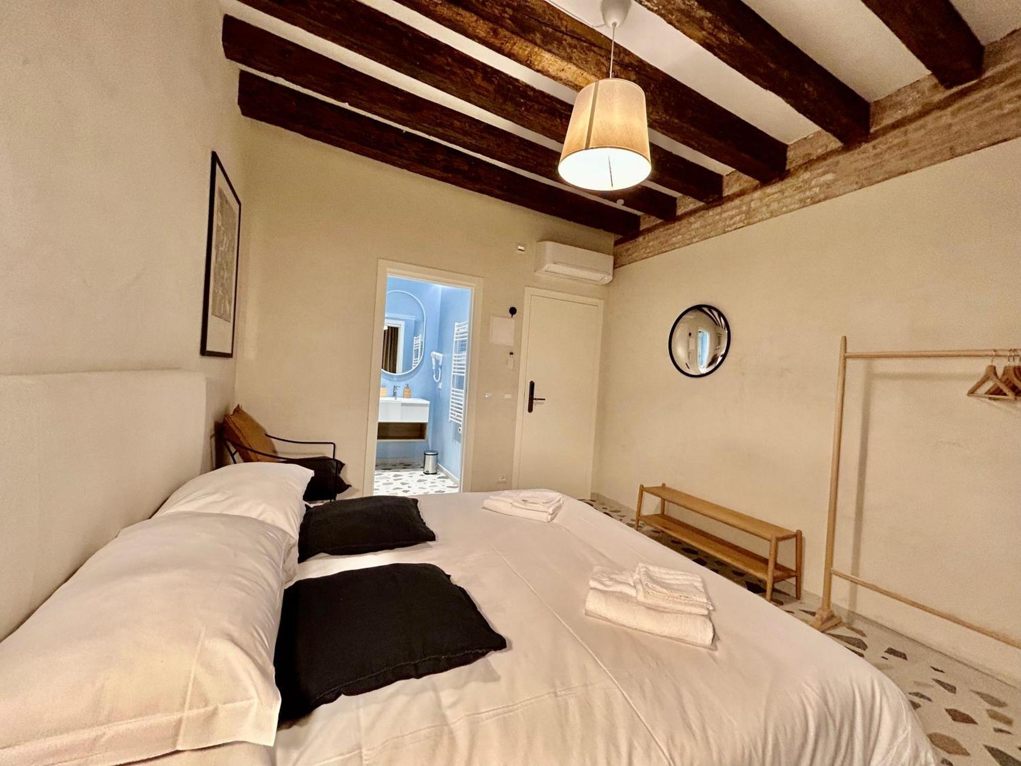 Farini Suites Wi-Fi Velence Kültér fotó